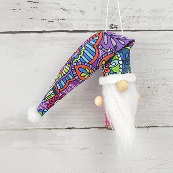 "Paisley 1" Gnome Ornament